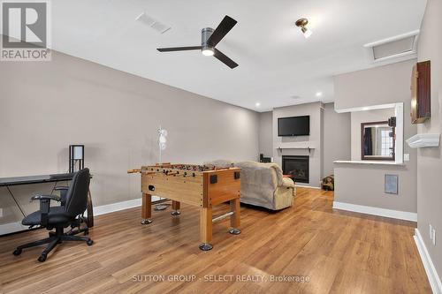 45 Upper Avenue, London North (North N), ON - Indoor With Fireplace