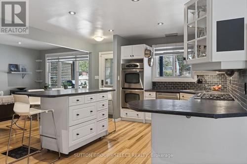 45 Upper Avenue, London North (North N), ON - Indoor Photo Showing Kitchen