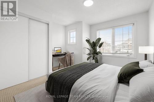 2751 Grand Canal Street, Ottawa, ON - Indoor Photo Showing Bedroom