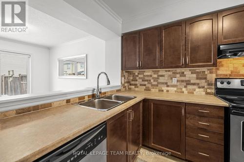2751 Grand Canal Street, Ottawa, ON - Indoor Photo Showing Kitchen With Double Sink