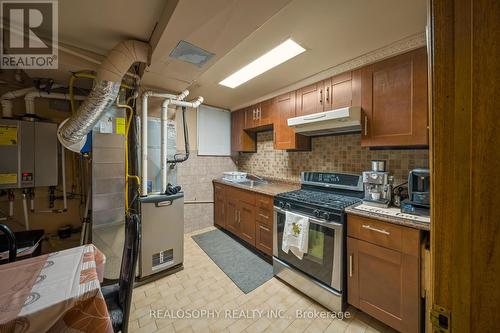 66 Primrose Avenue, Toronto, ON - Indoor Photo Showing Kitchen