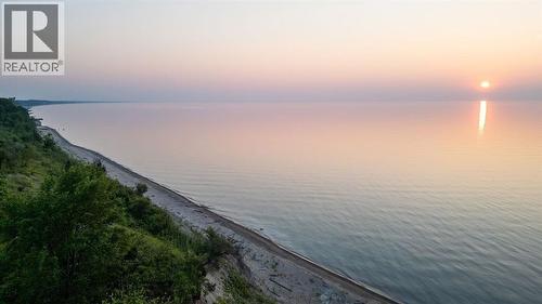 7035 Blue Coast Heights, Plympton-Wyoming, ON 