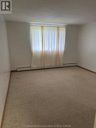 42 Parkview Heights, Aylmer, ON - Indoor Photo Showing Other Room