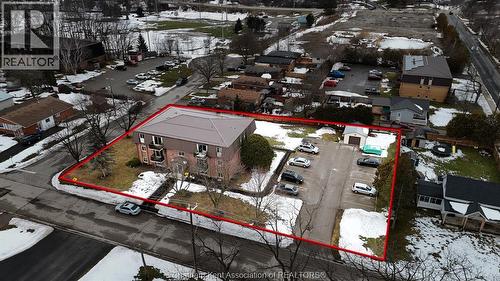 42 Parkview Heights, Aylmer, ON - Outdoor