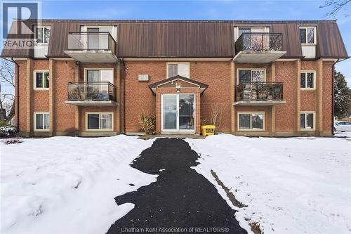 42 Parkview Heights, Aylmer, ON - Outdoor