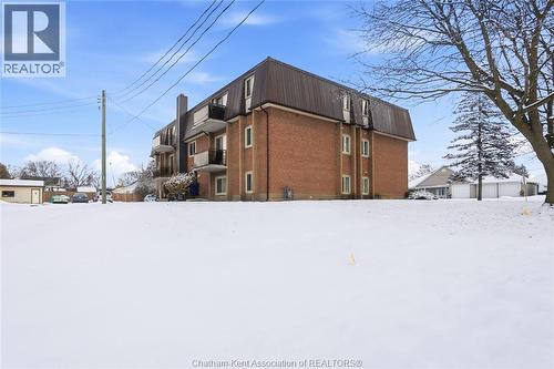 42 Parkview Heights, Aylmer, ON - Outdoor