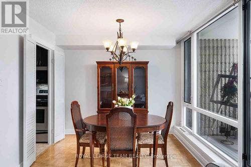 507 - 2625 Regina Street, Ottawa, ON - Indoor Photo Showing Dining Room