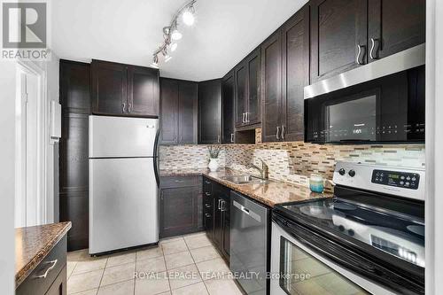 507 - 2625 Regina Street, Ottawa, ON - Indoor Photo Showing Kitchen With Double Sink With Upgraded Kitchen
