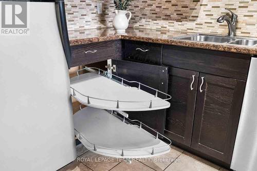 507 - 2625 Regina Street, Ottawa, ON - Indoor Photo Showing Kitchen With Double Sink