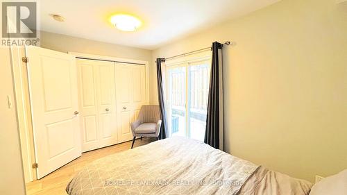 6 - 122 Courtland Avenue E, Kitchener, ON - Indoor Photo Showing Bedroom
