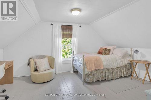 442 First Concession Road, Norfolk, ON - Indoor Photo Showing Bedroom
