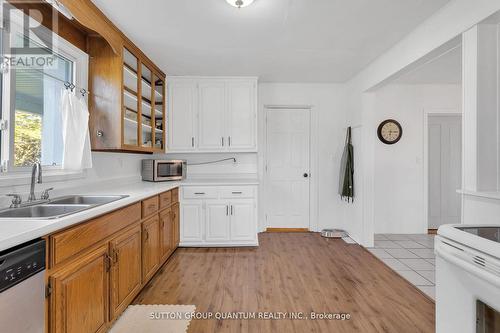 442 First Concession Road, Norfolk, ON - Indoor Photo Showing Kitchen With Double Sink
