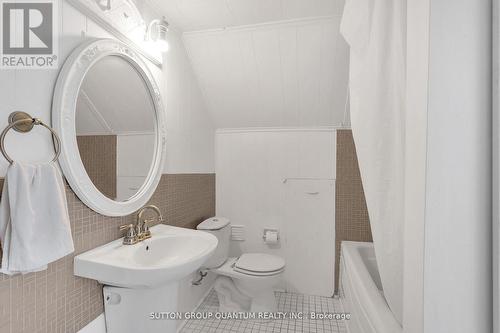 442 First Concession Road, Norfolk, ON - Indoor Photo Showing Bathroom