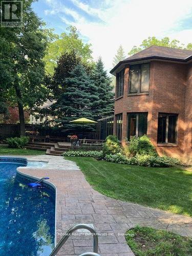 1601 Jalna Avenue, Mississauga, ON - Outdoor With In Ground Pool