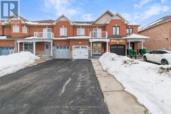 131 CHECKERBERRY CRESCENT  Brampton, ON L6R 2S8