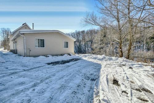 Stationnement - 1423 Ch. De Val-Des-Lacs, Sainte-Sophie, QC - Outdoor