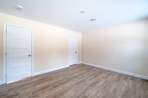 Chambre à coucher - 127 Rue Des Ruisseaux, Val-Des-Sources, QC - Indoor Photo Showing Other Room