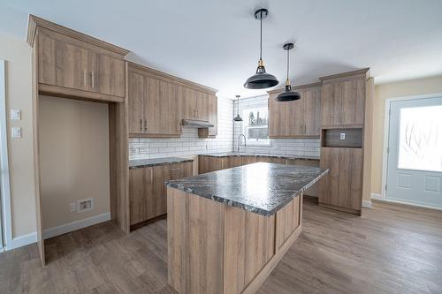 Cuisine - 127 Rue Des Ruisseaux, Val-Des-Sources, QC - Indoor Photo Showing Kitchen