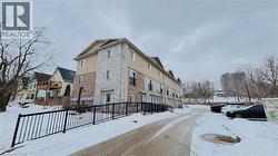 122 COURTLAND Avenue E Unit# 6  Kitchener, ON N2G 0B8