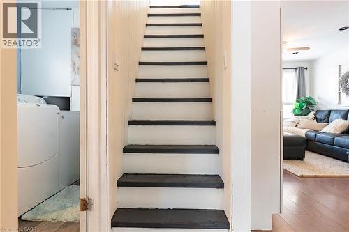 717 Knox Avenue, Hamilton, ON - Indoor Photo Showing Other Room