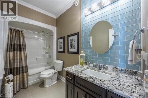 27 Viking Lane, Port Dover, ON - Indoor Photo Showing Bathroom