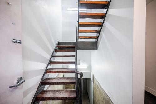 Escalier - 5157 Rue Notre-Dame O., Montréal (Le Sud-Ouest), QC 