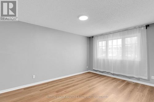 1041 Rainbow Crescent, Kingston (Kingston East (Incl Barret Crt)), ON - Indoor Photo Showing Other Room