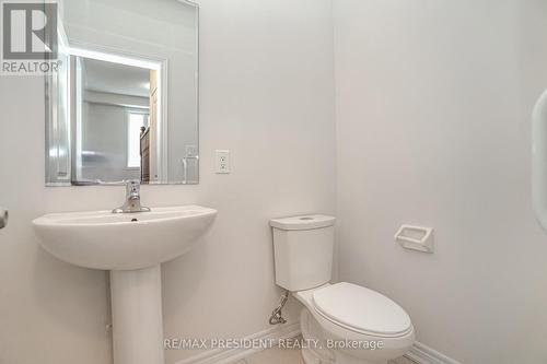 663 Anishinaabe Drive, Shelburne, ON - Indoor Photo Showing Bathroom