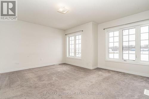 663 Anishinaabe Drive, Shelburne, ON - Indoor Photo Showing Other Room
