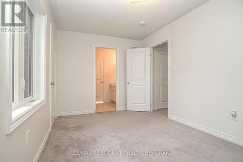 663 Anishinaabe Drive, Shelburne, ON - Indoor Photo Showing Other Room
