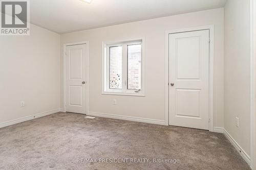 663 Anishinaabe Drive, Shelburne, ON - Indoor Photo Showing Other Room