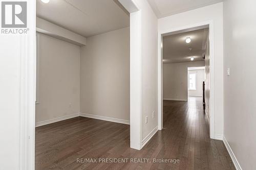 663 Anishinaabe Drive, Shelburne, ON - Indoor Photo Showing Other Room
