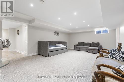 1073 North Service Road, Hamilton, ON - Indoor