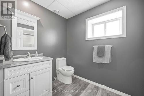 112060 11Th Line, East Garafraxa, ON - Indoor Photo Showing Bathroom
