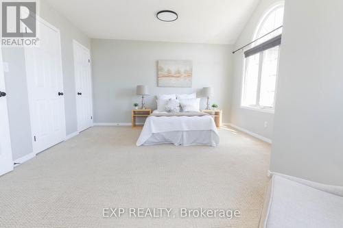 1319 Countrystone Drive, Kitchener, ON - Indoor Photo Showing Bedroom