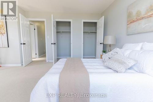 1319 Countrystone Drive, Kitchener, ON - Indoor Photo Showing Bedroom