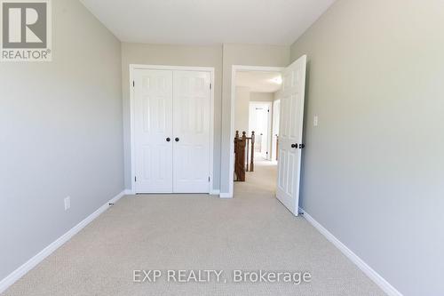 1319 Countrystone Drive, Kitchener, ON - Indoor Photo Showing Other Room