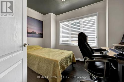 262 Grovehill Crescent, Kitchener, ON - Indoor