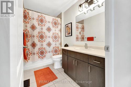 262 Grovehill Crescent, Kitchener, ON - Indoor Photo Showing Bathroom