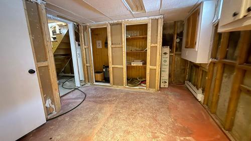 Rangement - 8830 Av. Gravel, Laval (Saint-François), QC - Indoor Photo Showing Other Room