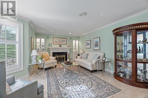 1510 Ryersie Road, London North (North A), ON - Indoor Photo Showing Living Room With Fireplace