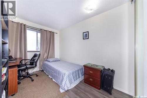 147 1128 Mckercher Drive, Saskatoon, SK - Indoor Photo Showing Bedroom
