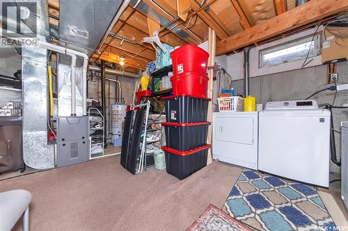 147 1128 Mckercher Drive, Saskatoon, SK - Indoor Photo Showing Laundry Room