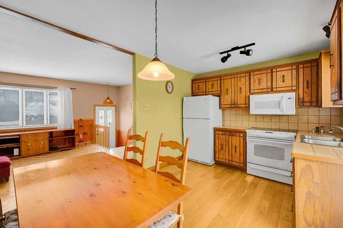 Vue d'ensemble - 3765 Rue De Cambrai, Laval (Saint-François), QC - Indoor Photo Showing Kitchen