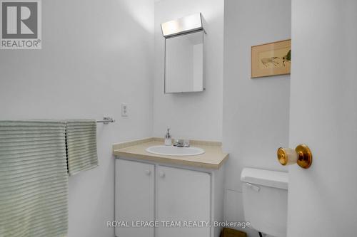 Bathroom - 708 - 20 Chesterton Drive, Ottawa, ON - Indoor Photo Showing Bathroom
