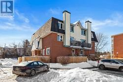 212 - 12 TERRACE DRIVE  Ottawa, ON K2H 9J3