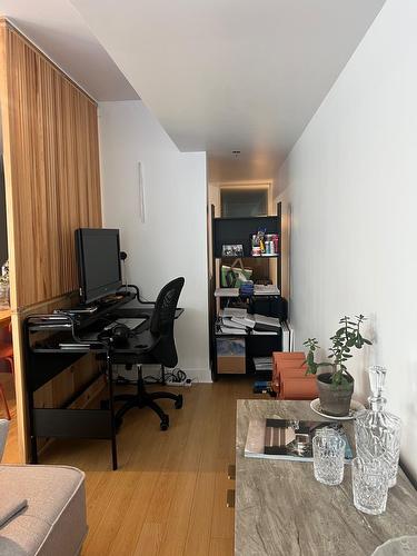 Office - 110-7060 Rue Hutchison, Montréal (Villeray/Saint-Michel/Parc-Extension), QC - Indoor