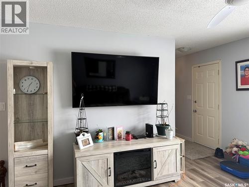 104 Main Street S, Watson, SK - Indoor