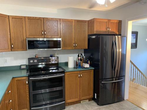 1 Cassandra Drive, Dartmouth, NS 