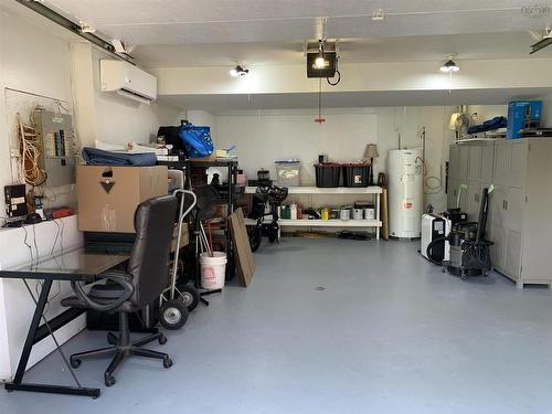 1 Cassandra Drive, Dartmouth, NS 